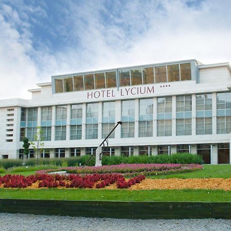 Hotel Lycium Debrecen Bagian luar foto