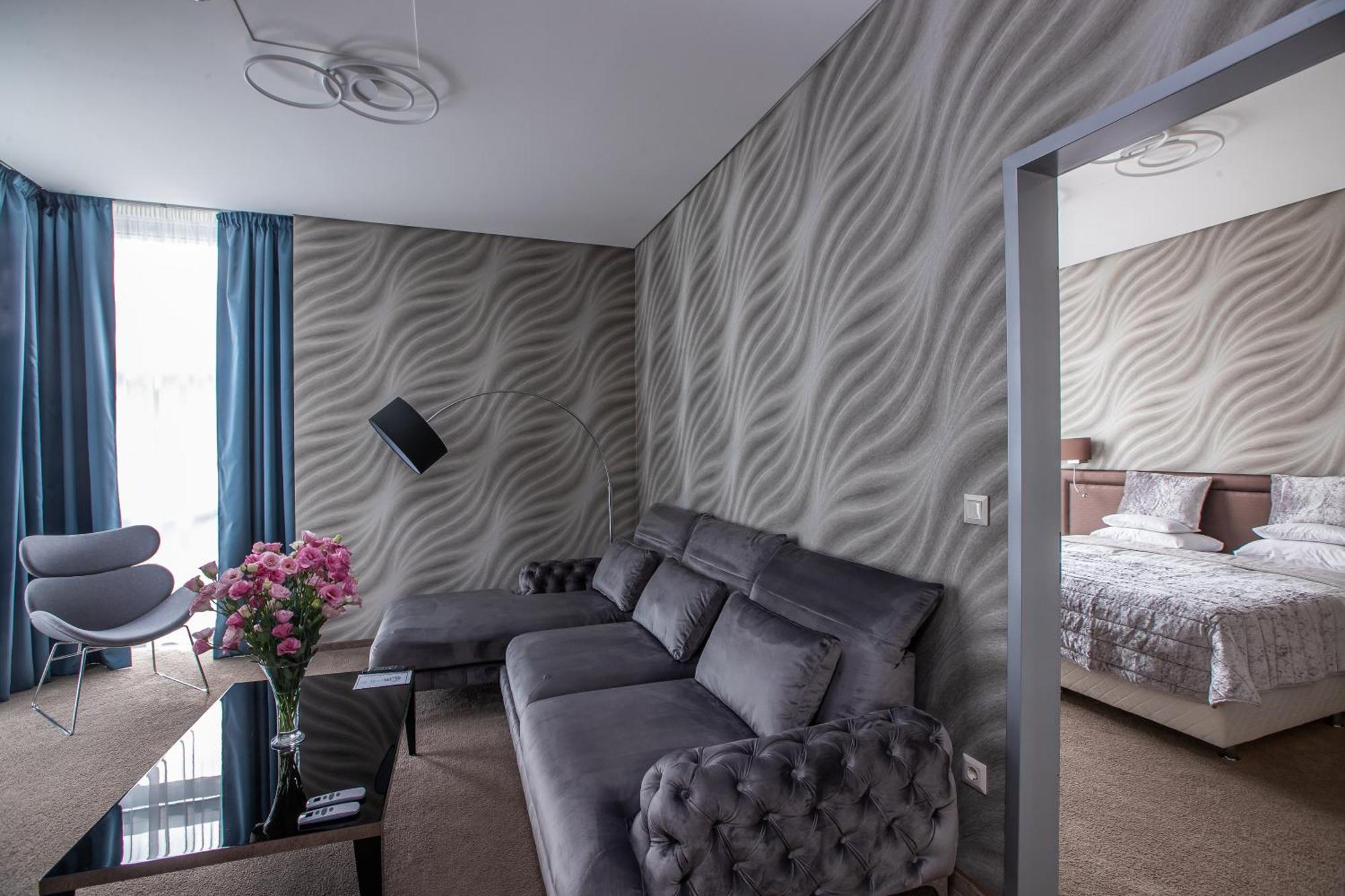 Hotel Lycium Debrecen Bagian luar foto